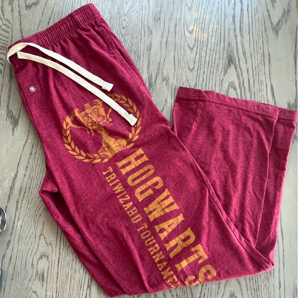 Warner Bros. Red Hogwarts Lounge Pant